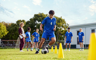 How Osteopathy Can Help Teenagers: Expert Support for Growing Pains, Sports Injuries and Muscle, Bone, Ligament and Joint Issues in Tunbridge Wells